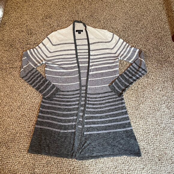 B-Design Sweaters - Size Large B-Design gray white striped cardigan